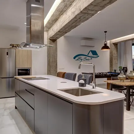 Apartment Tribuna Center By Seric,15' Walking To The Beach Malaga Exterior photo